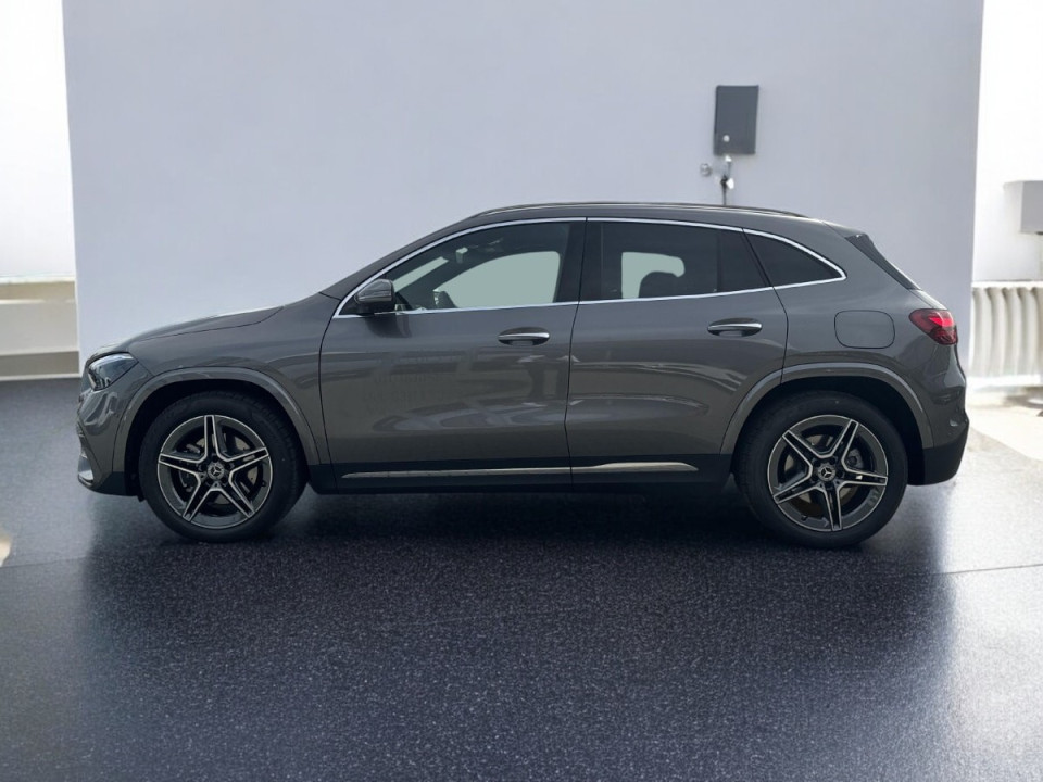 MERCEDES-BENZ GLA 220 4MATIC - foto 6