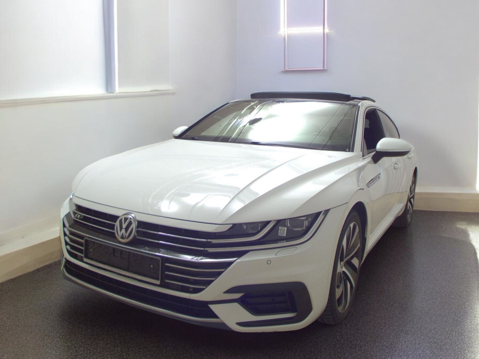 Volkswagen Arteon 2.0 TDI 4Motion R-Line (4)