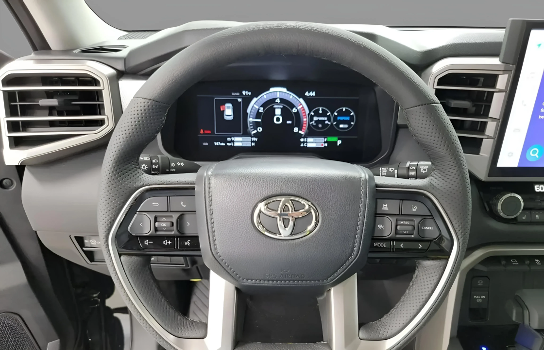 Toyota Sequoia - foto 7