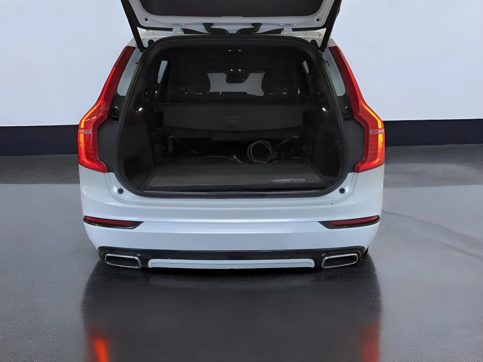 Volvo XC 90 T8 AWD Recharge R-Design - foto 11