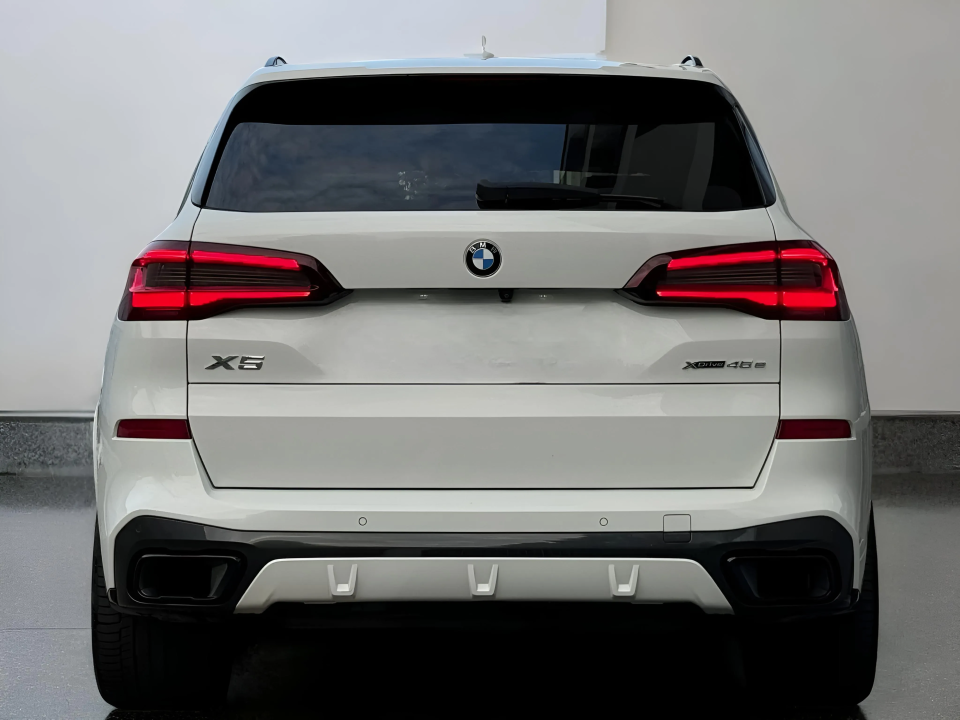 BMW X5 xDrive 45e M SPORT - foto 7