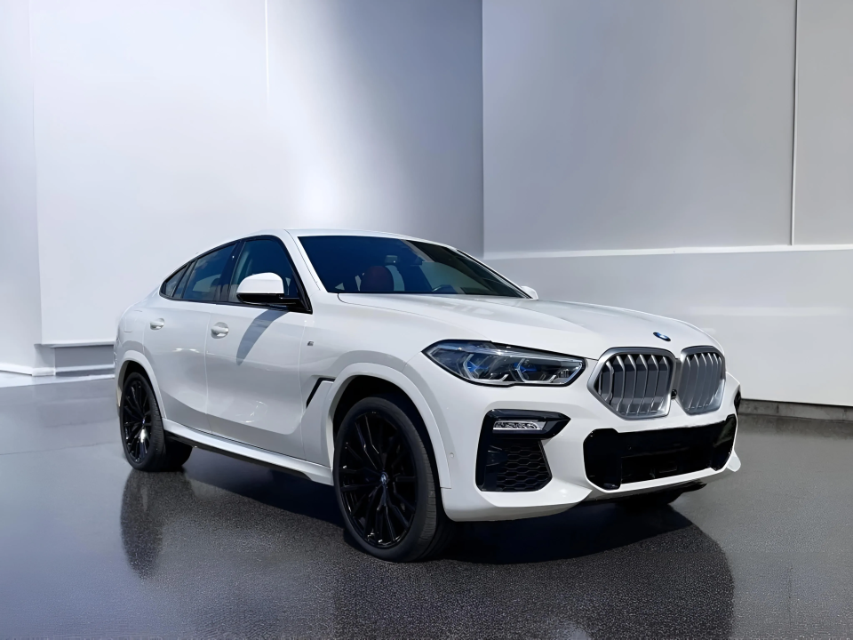 BMW X6 xDrive40i M-Sport (1)