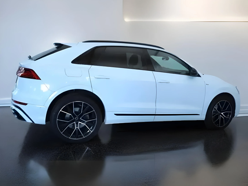 Audi Q8 50 TDI Quattro (3)