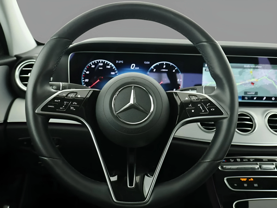 Mercedes-Benz E 220 d Avantgarde - foto 10