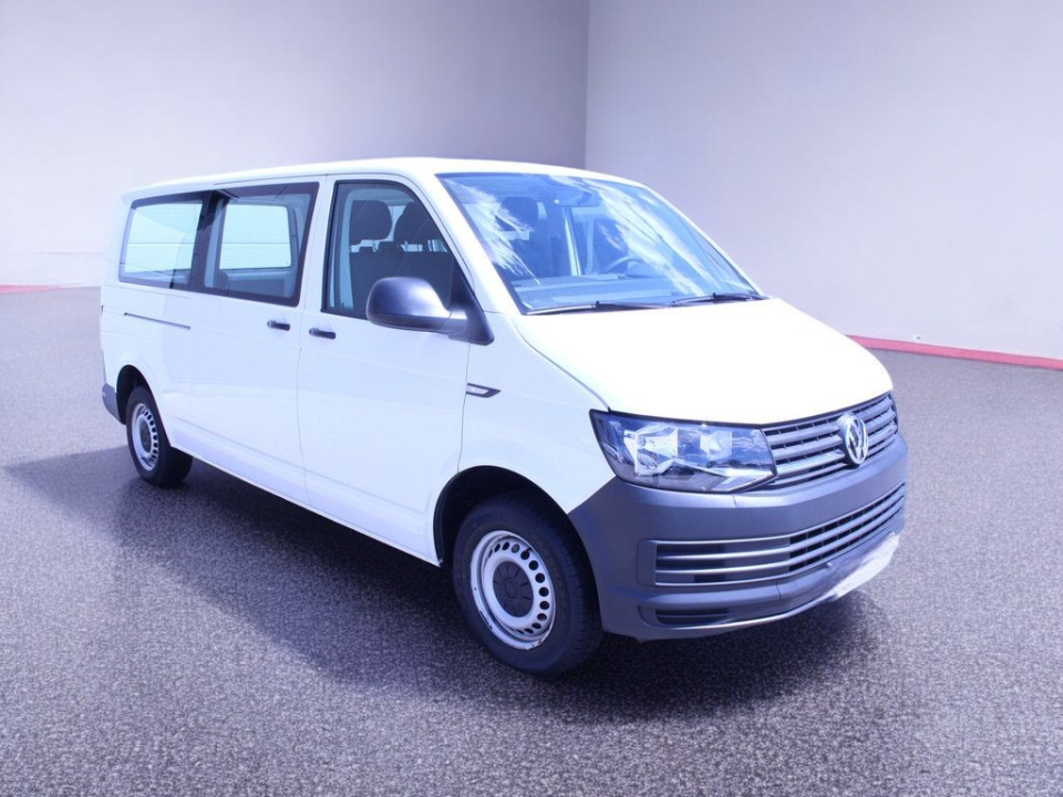 Volkswagen T6 station wagon 2.0 TDI