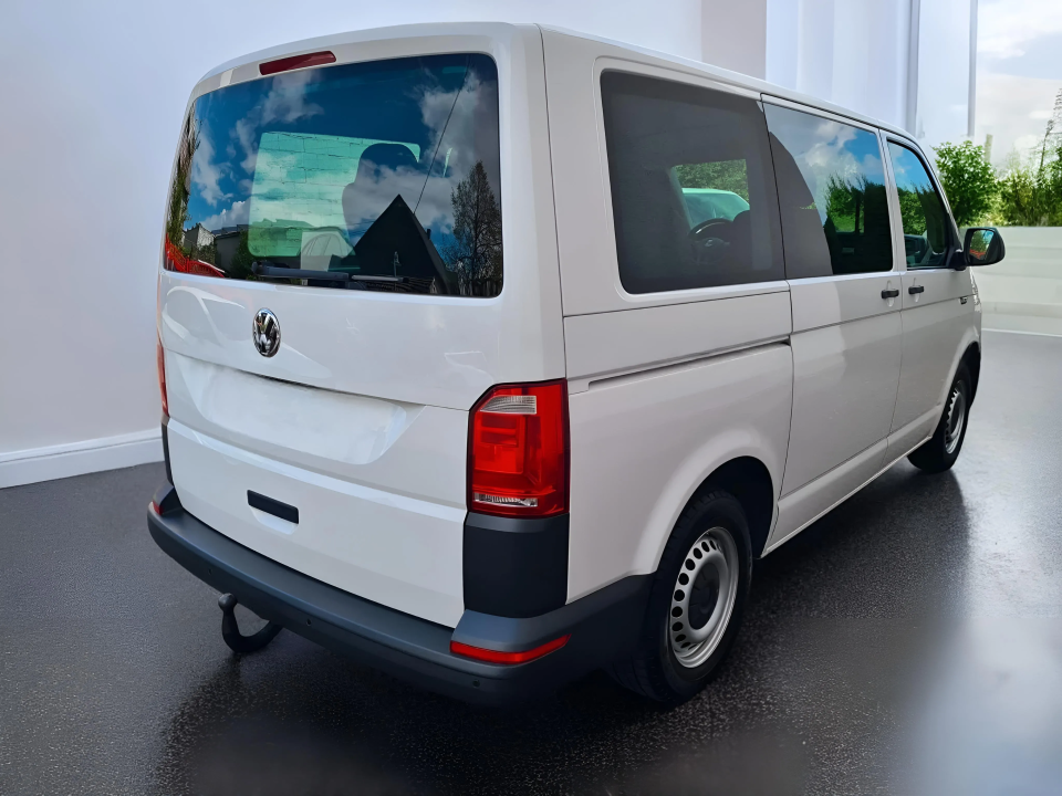 Volkswagen T6 Transporter DSG 7 Locuri (2)