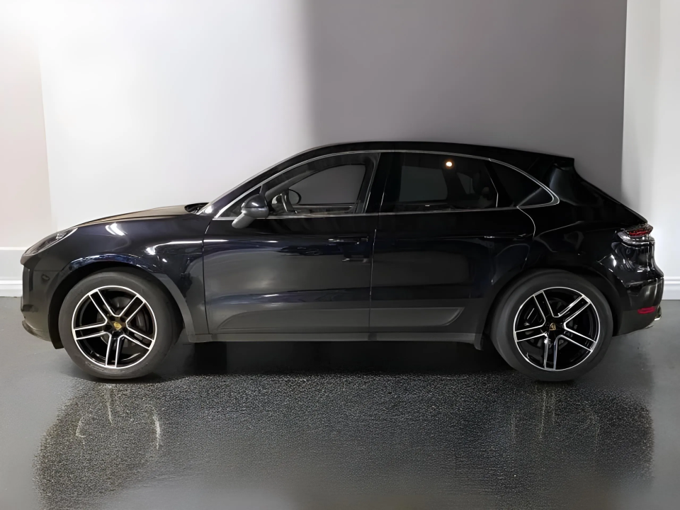 Porsche Macan (2)