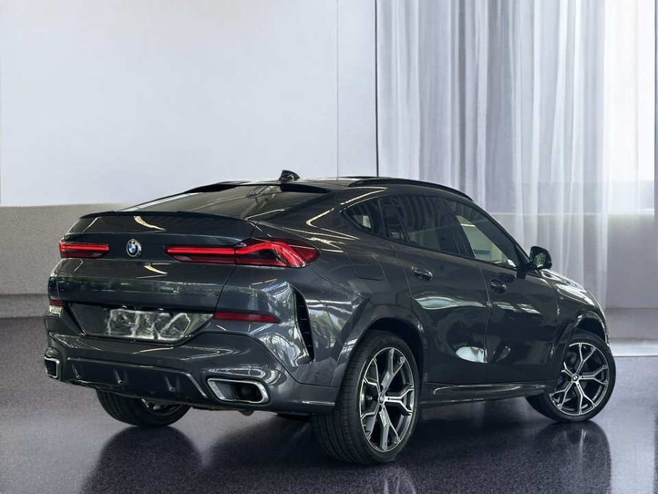 BMW X6 xDrive30d M Sport (2)