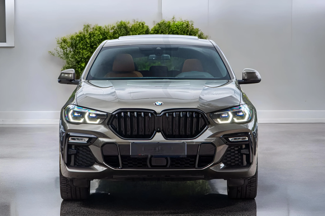 BMW X6 xDrive30d M-Sport (2)