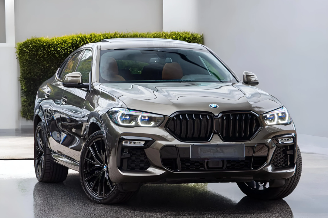 BMW X6 xDrive30d M-Sport (1)