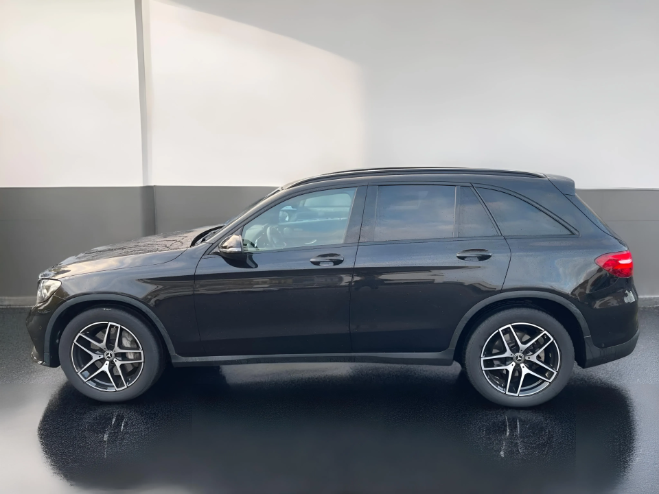 Mercedes-Benz GLC SUV 250d 4MATIC AMG Line (4)