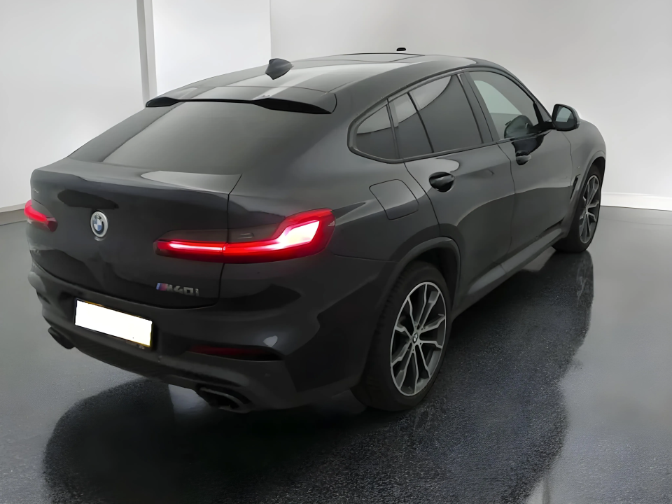 BMW X4 M 40i (3)