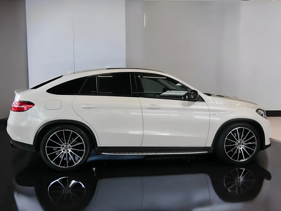 Mercedes-Benz GLE Coupe 43 AMG 4MATIC (2)