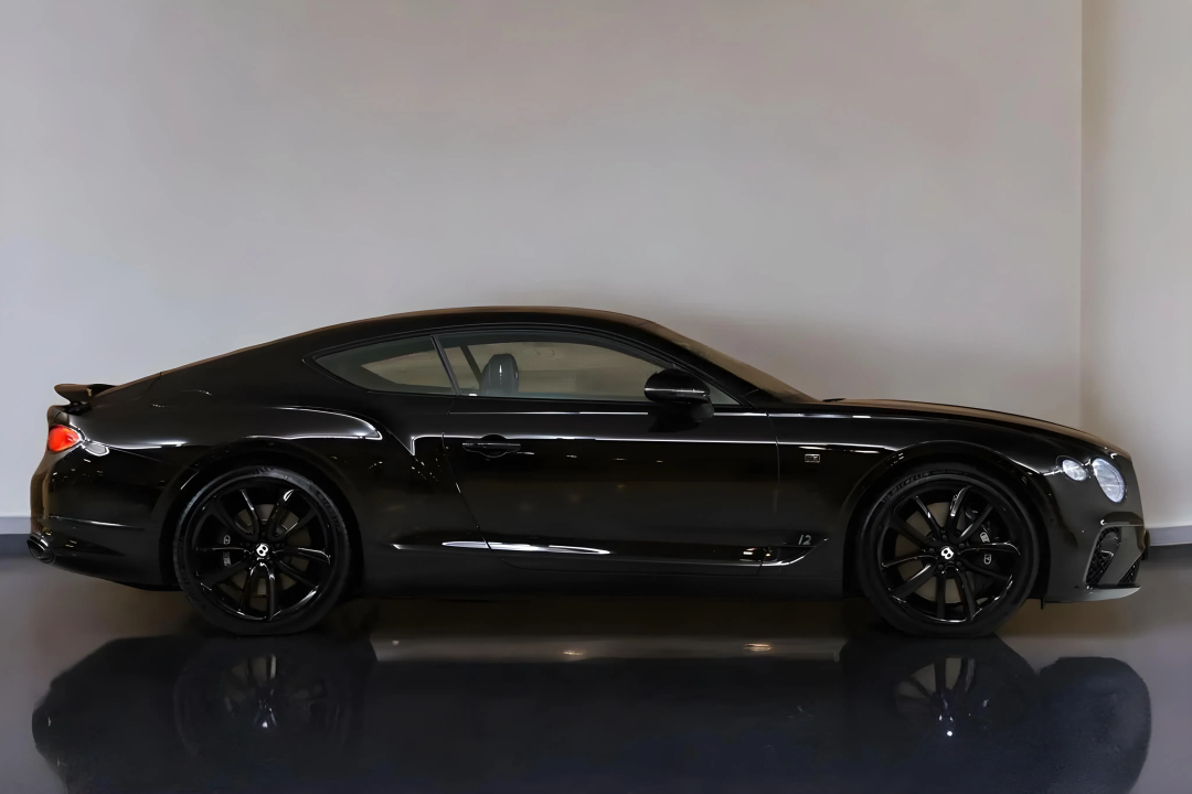 Bentley Continental GT 6.0 W12 First Edition Mulliner (3)