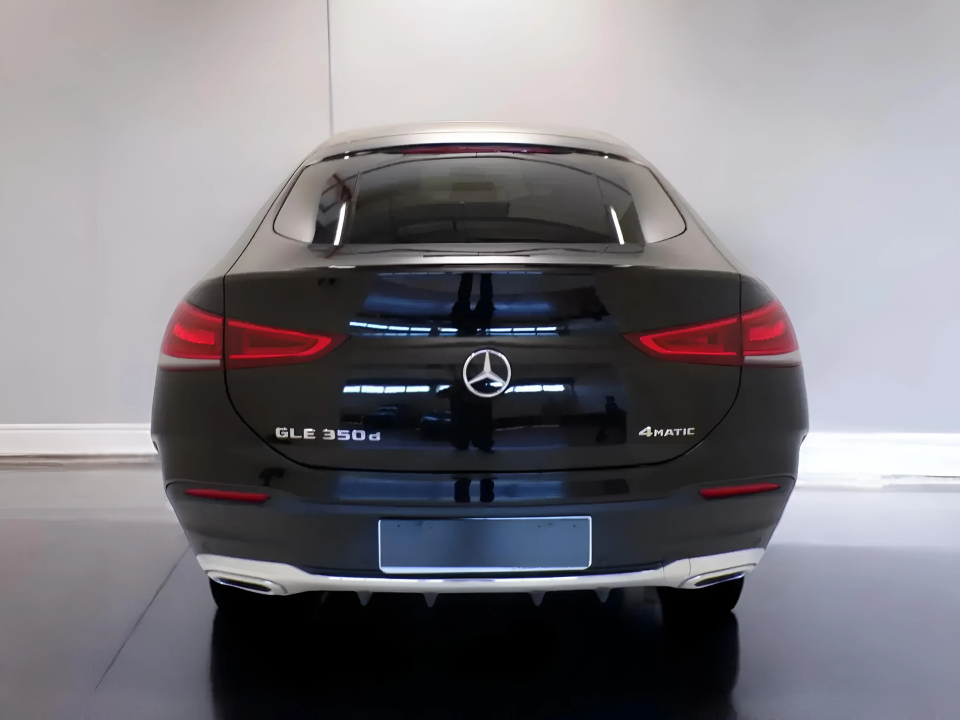 Mercedes-Benz GLE Coupe 350d 4MATIC AMG Line (5)