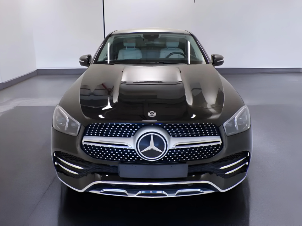 Mercedes-Benz GLE Coupe 350d 4MATIC AMG Line (2)