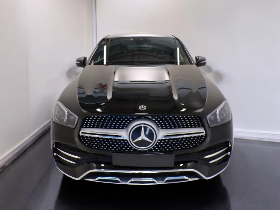 Mercedes-Benz GLE Coupe 350d 4MATIC AMG Line (2)