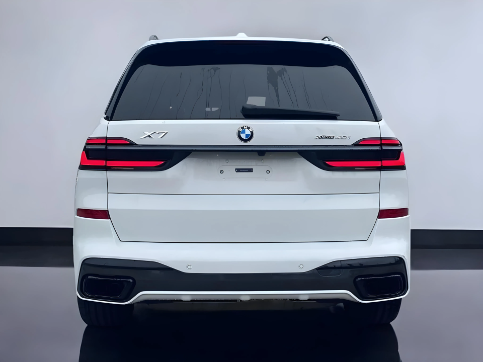 BMW X7 xDrive40i M-Sport (3)