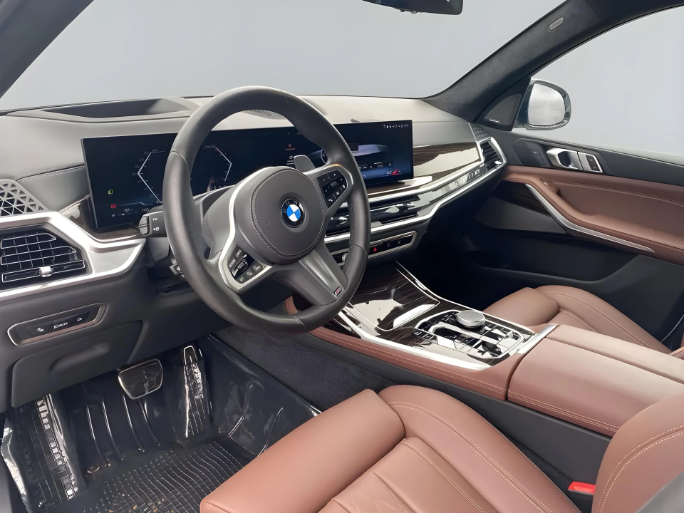 BMW X7 xDrive40i M-Sport - foto 8