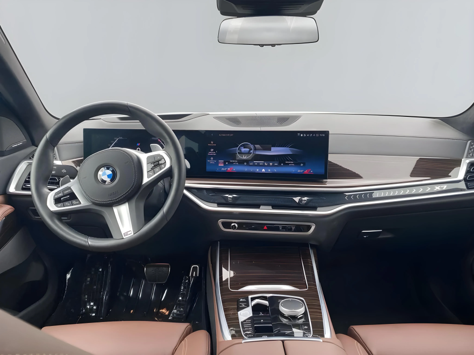 BMW X7 xDrive40i M-Sport - foto 12