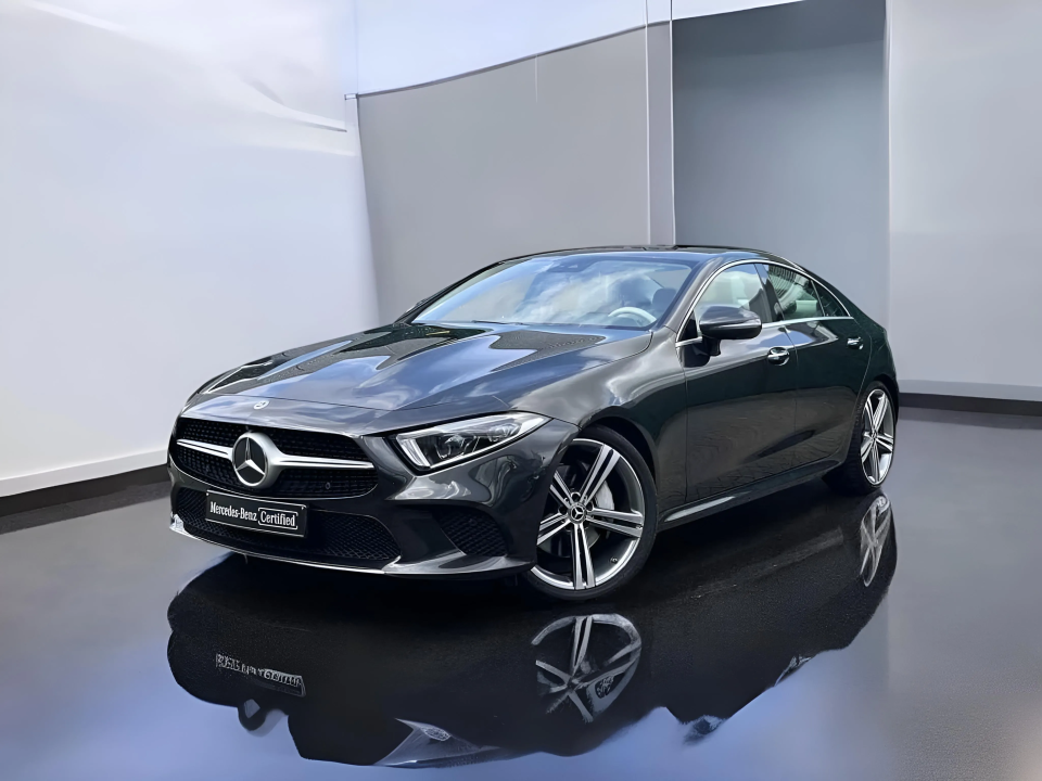 Mercedes-Benz CLS 300d (1)