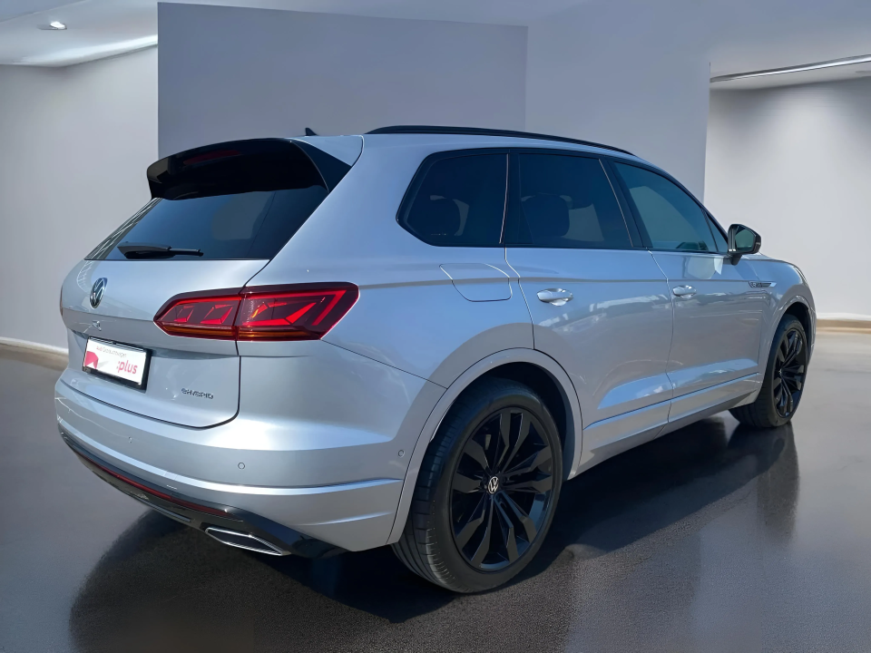 Volkswagen Touareg V6 TSI eHybrid R-Line (3)