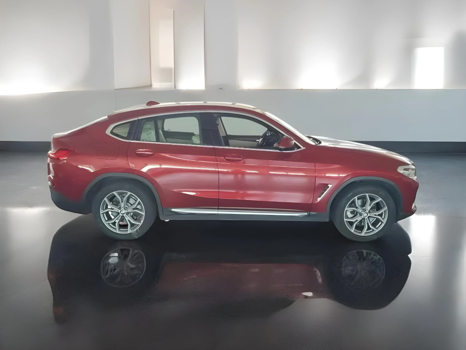 BMW X4 xDrive20d xLine (2)