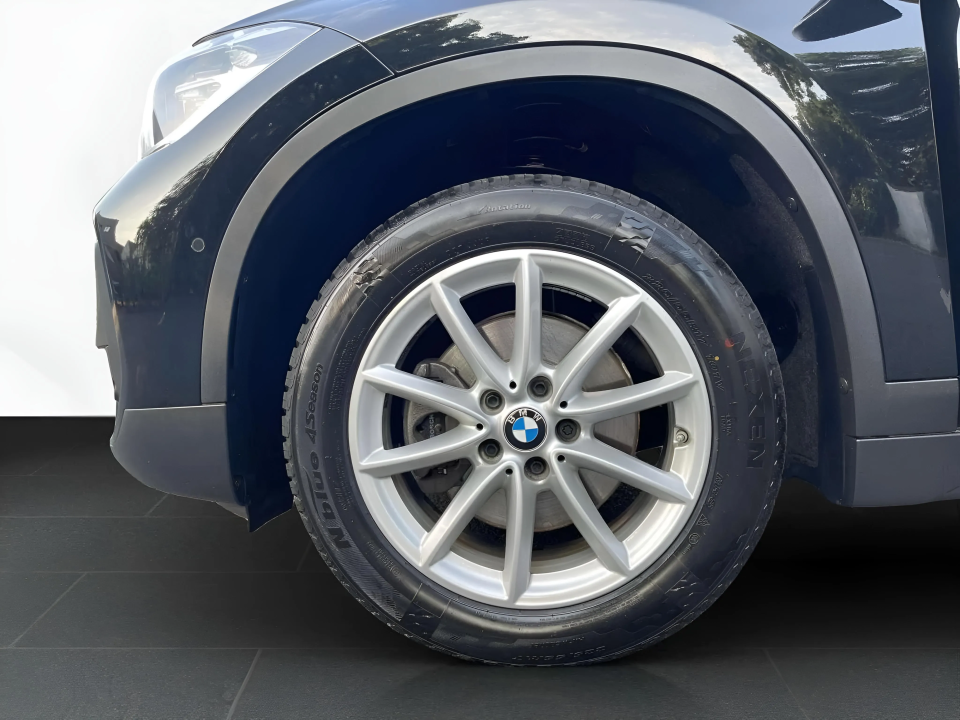 BMW X1 sDrive18i Advantage - foto 16