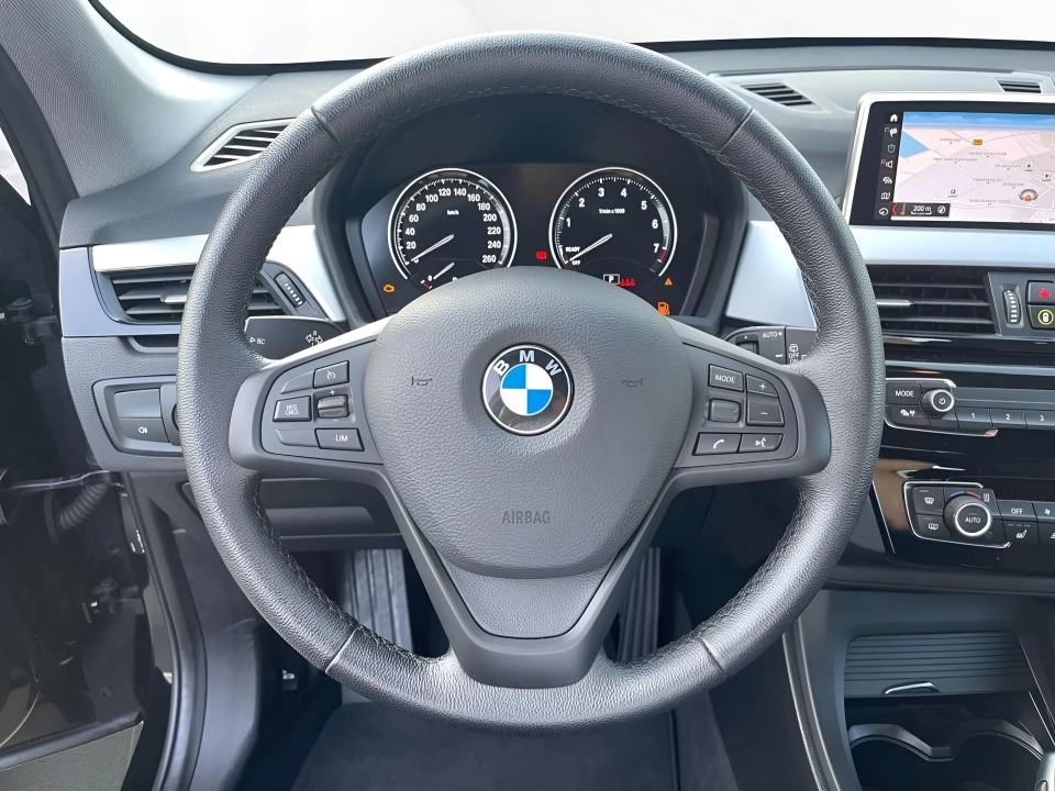 BMW X1 sDrive18i Advantage - foto 13