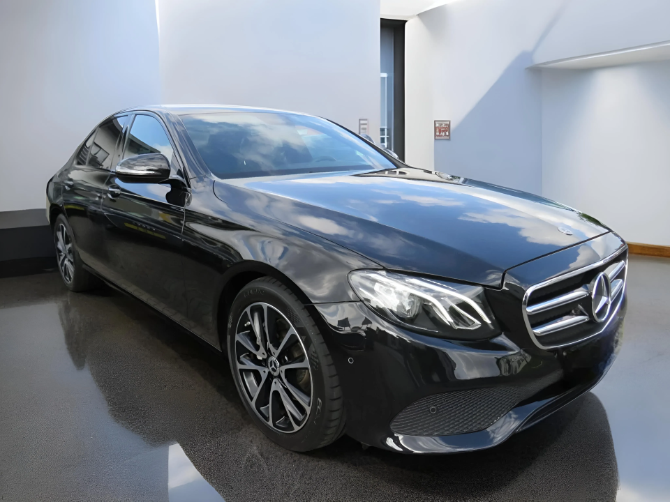 Mercedes-Benz E 220d Avantgarde