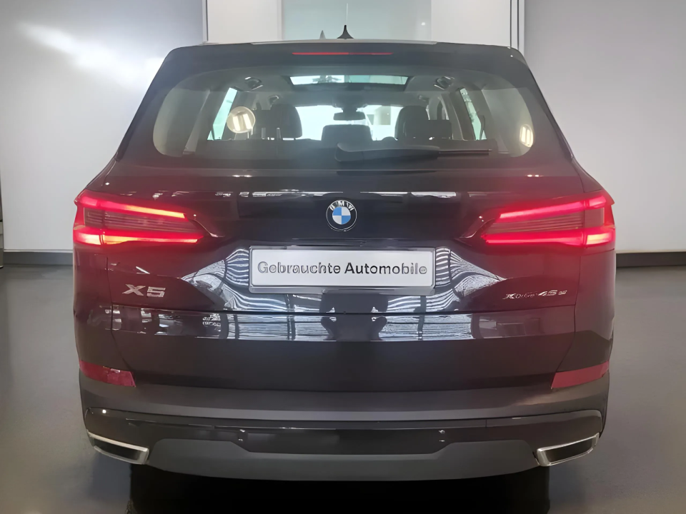 BMW X5 xDrive45e (5)