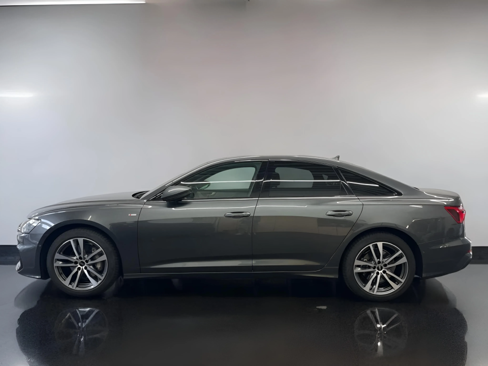 Audi A6 45TDI quattro S tronic S-Line (3)