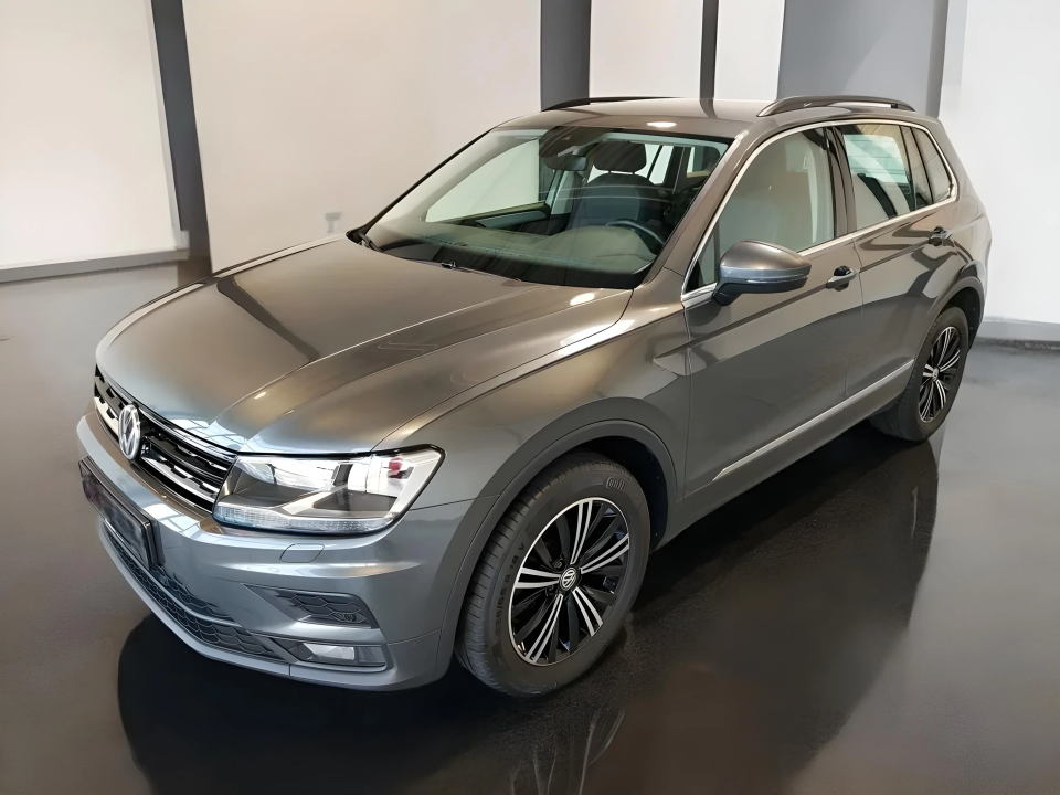 Volkswagen Tiguan 2.0TDI DSG 4MOTION (3)