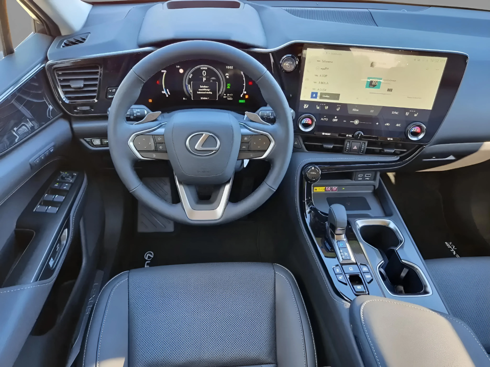 Lexus Seria NX 450h+ PHEV e-Four e-CVT Executive (5)