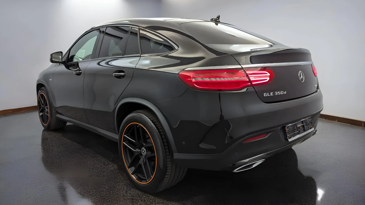 Mercedes-Benz GLE Coupe 350d 4MATIC AMG Line - foto 6