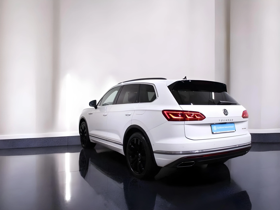 Volkswagen Touareg V6 TSI eHybrid R-Line - foto 6