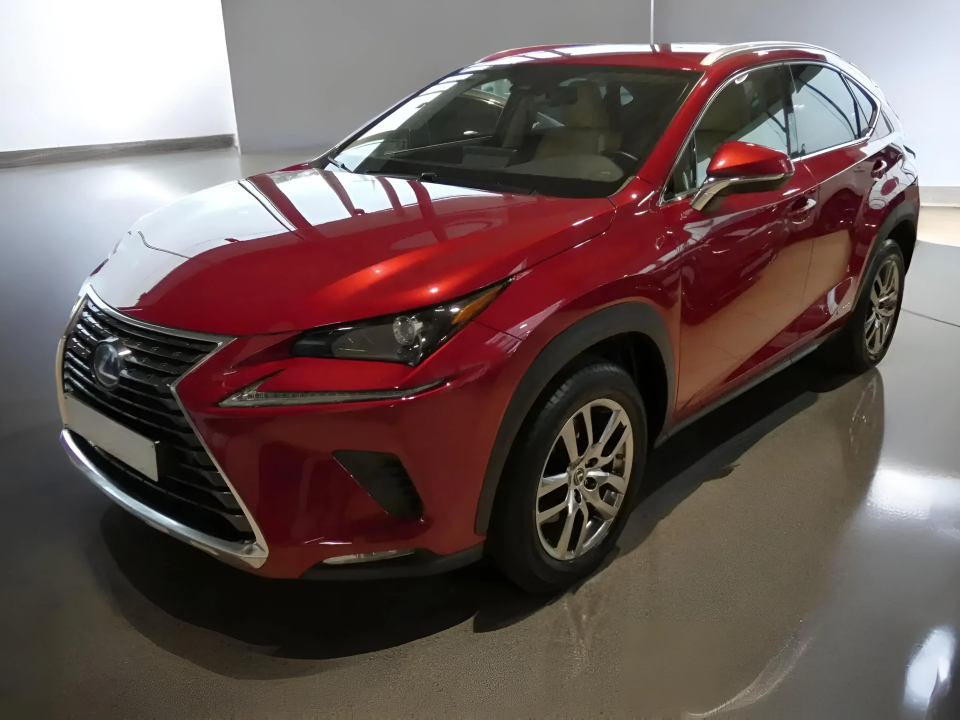 Lexus Seria NX 300h Executive Line