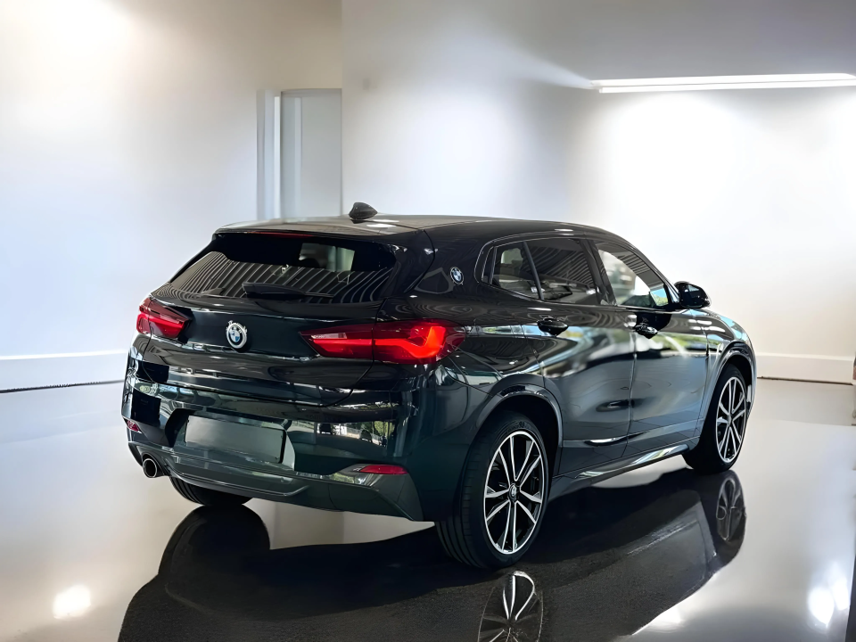 BMW X2 sDrive18i M-Sport (2)