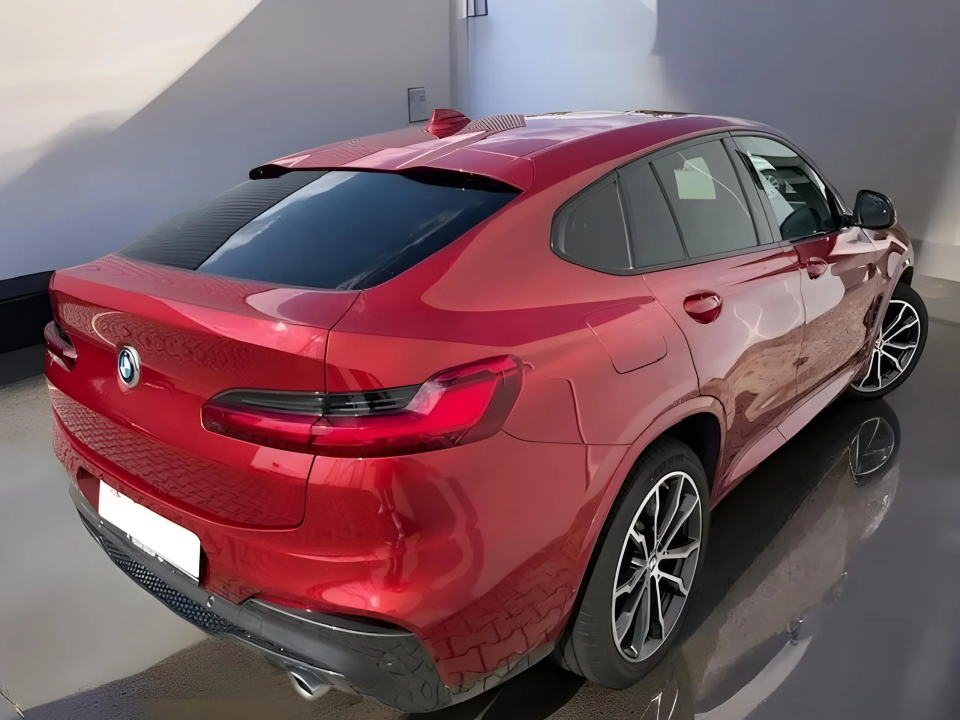 BMW X4 xDrive20d M-Sport (4)