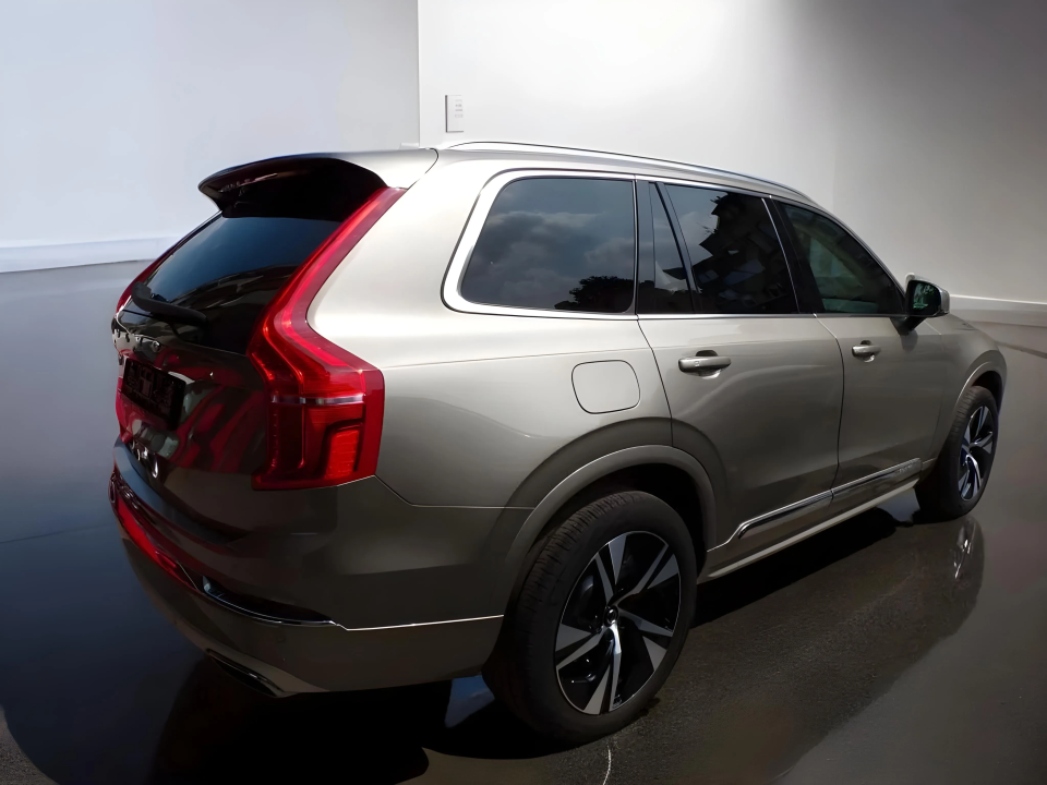 Volvo XC 90 T8 Recharge Inscription Expression (4)