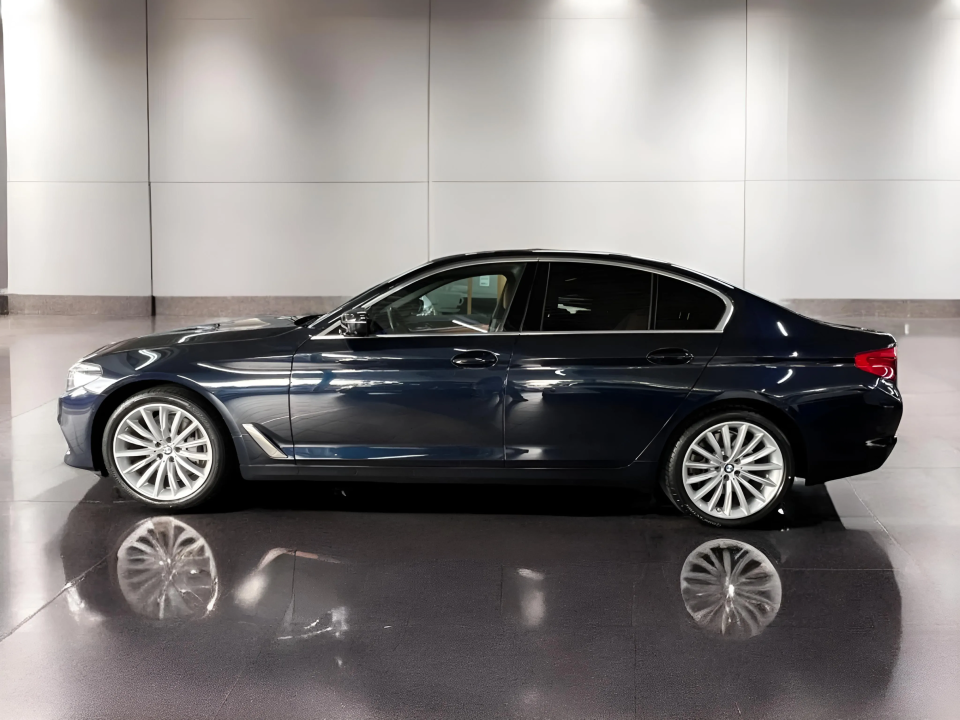 BMW Seria 5 540i xDrive Luxury Line - foto 6