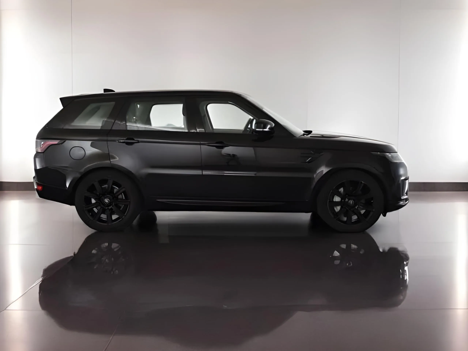 Land Rover Range Rover Sport 3.0 SDV6 HSE Dynamic (2)