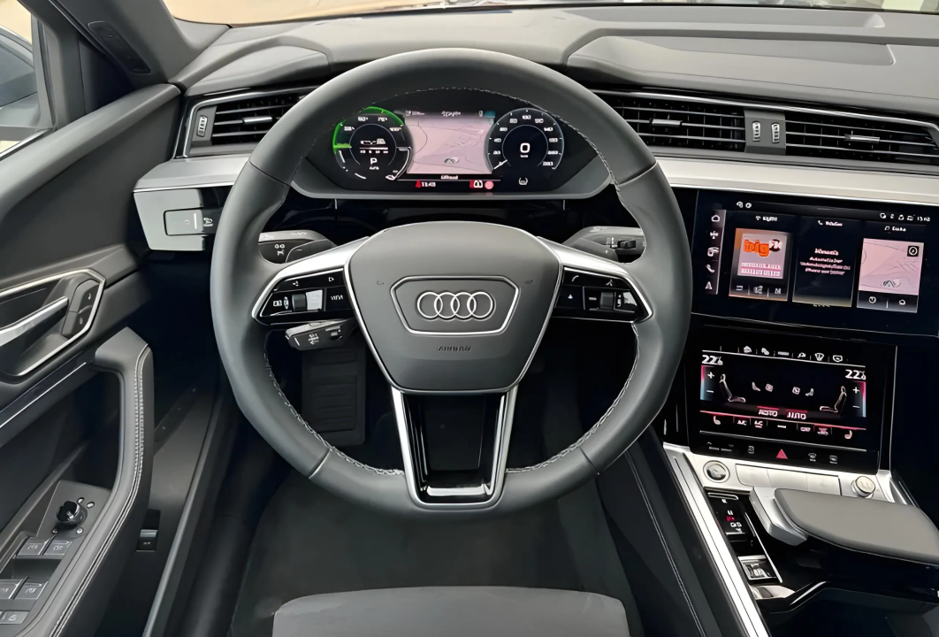 Audi Q8 e-tron 50 quattro - foto 10