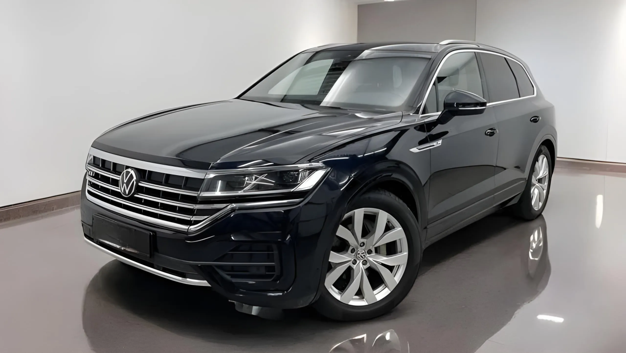 Volkswagen Touareg 3.0 V6 TDI R-Line (1)