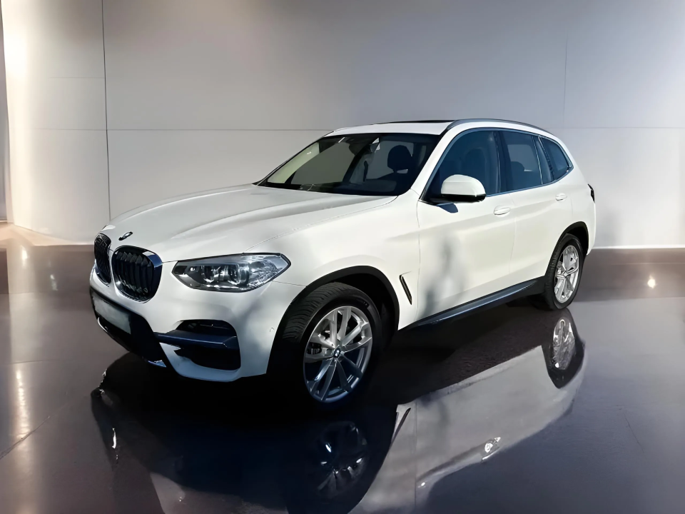 BMW X3 xDrive20d Luxury Line (3)