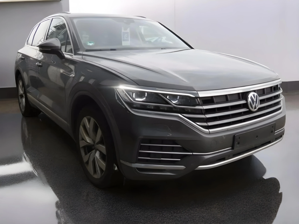 Volkswagen Touareg 3.0 V6 TDI (1)