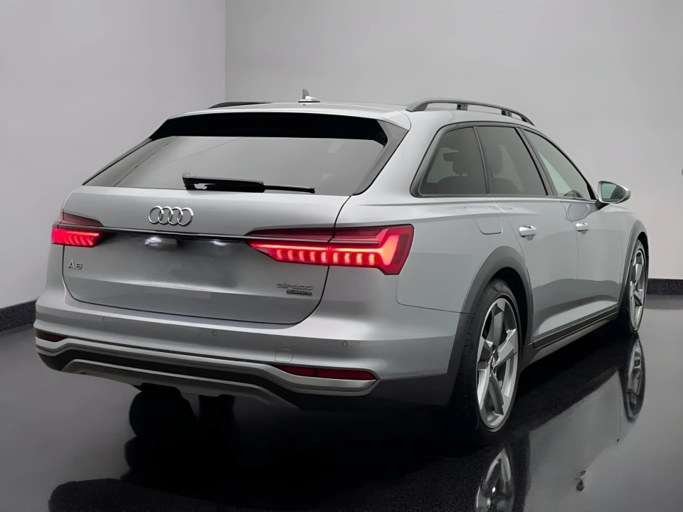 Audi A6 Allroad Quattro 50 TDI (3)