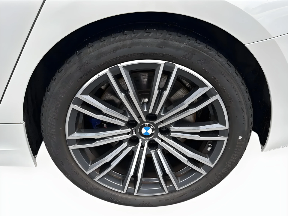 BMW M3 340 i xDrive - foto 10