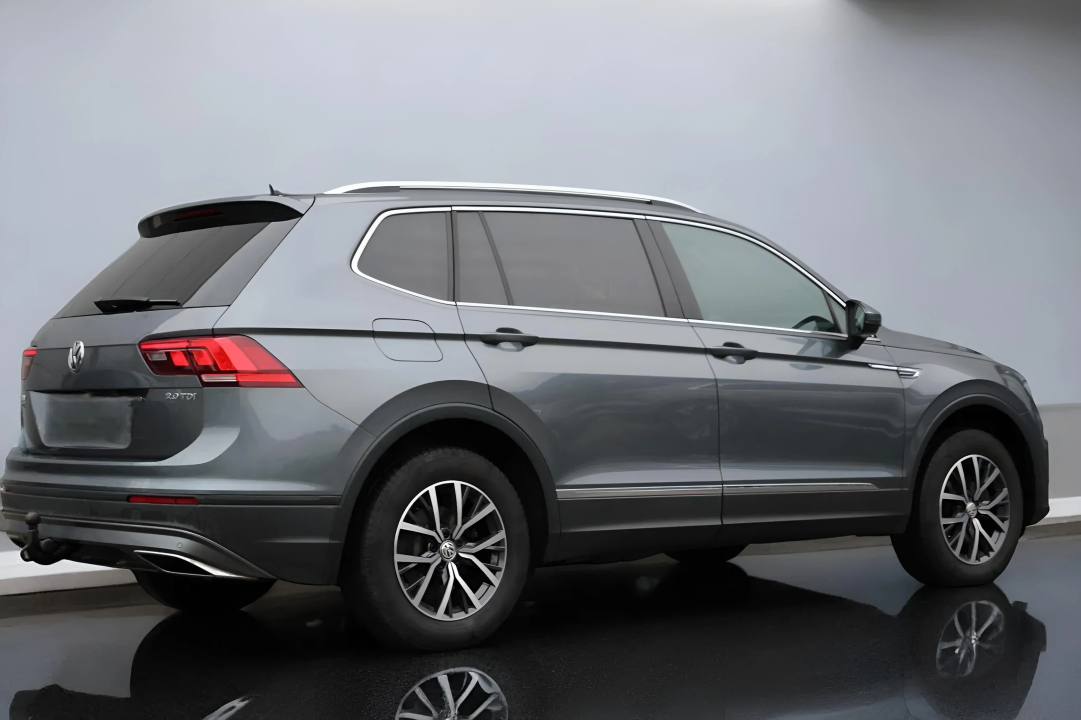 Volkswagen Tiguan Allspace 2.0 TDI DSG Comfortline (3)