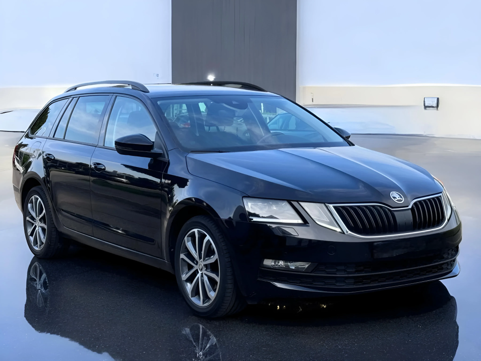 Skoda OCTAVIA COMBI 2.0 TDI DSG